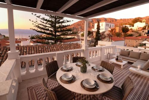 Kalon Villa -The Heart of Hydra