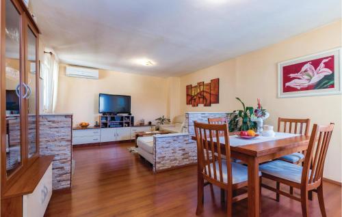 Awesome Home In Kostrena With Wifi