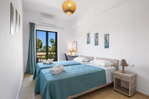 Sun Beach Apartment in Chania 3