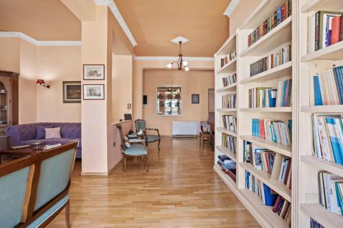Artistic Apartment in Chania