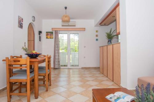 Φωτογραφία από το άλμπουμ του Villa Andreas with swimming pool στο Μουζάκι