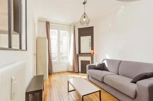 Cocon parisien lumineux central