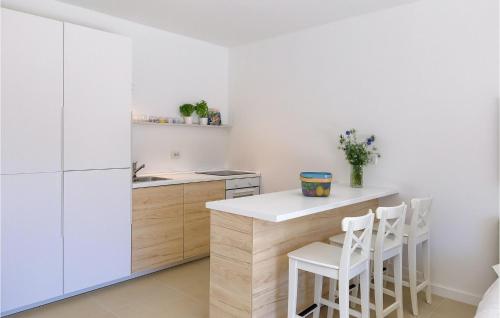 Una cocina o cocineta en Villa Senza Nome