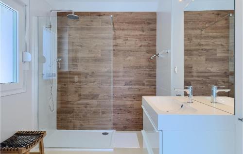 Un baño de Villa Senza Nome