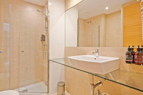 Foto Lugaris Rambla Apartments 4