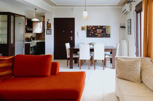 Gallery image of Costero Residence in Néa Péramos