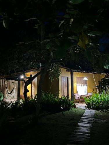Κήπος έξω από το Pousada Terra Caraiva