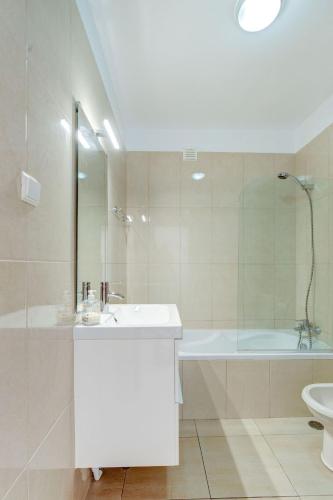 11 marinha - Two Bedroom Apt at Praia do Marinha