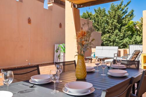 Prachtig penthouse met zeezicht en groot zonneterras photo 51
