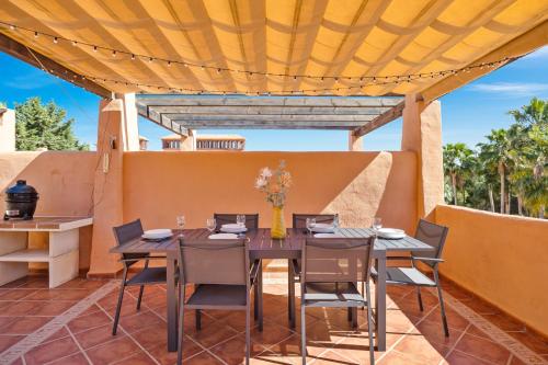 Prachtig penthouse met zeezicht en groot zonneterras photo 48