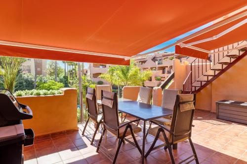 Prachtig penthouse met zeezicht en groot zonneterras photo 41