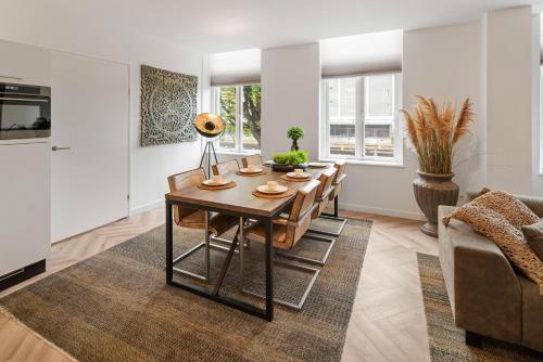 Η κουζίνα ή μικρή κουζίνα στο Prestige Xl Full-home Near City Center And Park