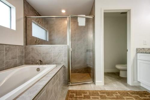 Koupelna v ubytování Sunscape Retreat