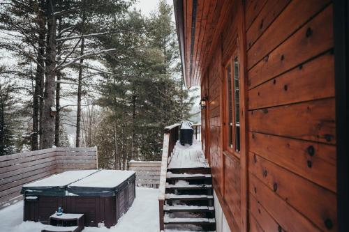 Le Repos - Warmth of wood and modern decoration v zimě