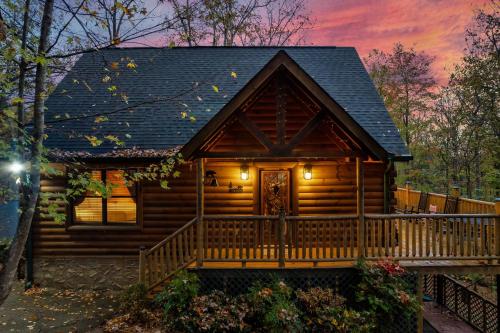 Deja View Serene Mountain Cabin for a Family Get-away with a Hot tub Sauna Fire pit that is Pet Friendly photo 59