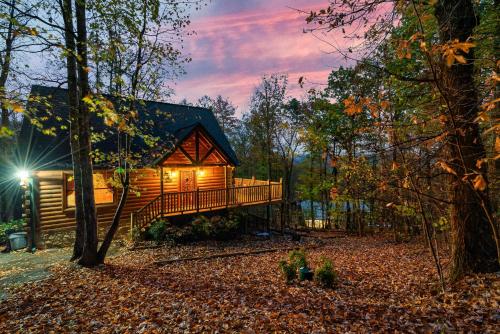 Deja View Serene Mountain Cabin for a Family Get-away with a Hot tub Sauna Fire pit that is Pet Friendly photo 27