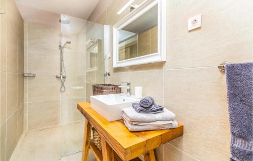 Gallery image of Beach Front Home In Linardici in Linardići