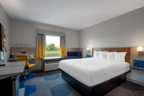 Postel nebo postele na pokoji v ubytování Microtel Inn & Suites by Wyndham Winchester