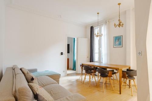 Beautiful family flat nearby the Flea Market, Stade de France, Montmartre