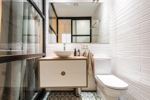 Charming Cozy Apartment in Soho REMS