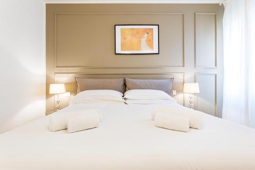 Deluxe Apartments Ponte Vecchio - KUKI STAY
