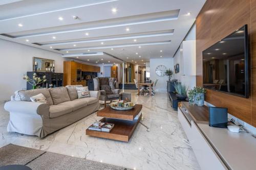 Gallery image of Stunning Luxury 3 Bedroom Apartment in Taʼ Xbiex