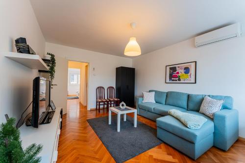 Flex SelfCheckIns 116 - Bedroom - New - Apartment - Loggia - Modern - WiFi