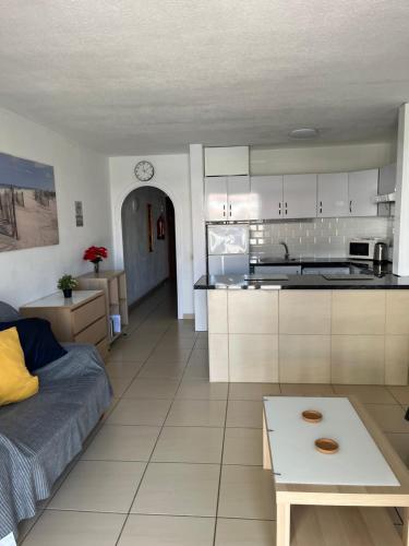Self Catering ground floor 1 bed Apartment, 31A1, Los Cristianos, Tenerife