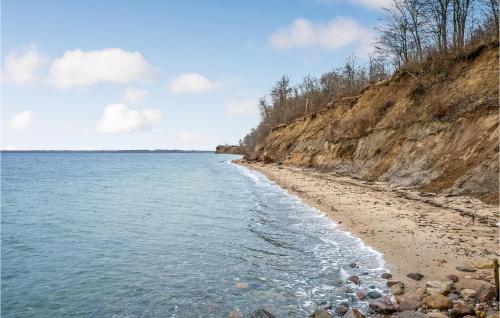 a view of the shoreline of a beach at 3 Bedroom Stunning Home In Haderslev in Haderslev