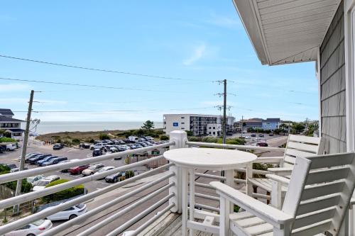 Μπαλκόνι ή βεράντα στο Sandpeddler Inn and Suites