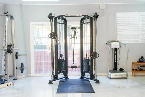 Stunning 3BR in Hacienda Del Sol Beach & Pool
