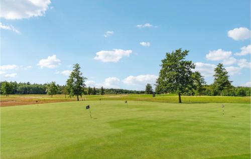 Instalaciones para jugar al golf en el apartamento o alrededores