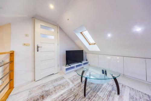 Spokojne Zacisze- Apartment in Rzeszów, Free Parking by StayNest