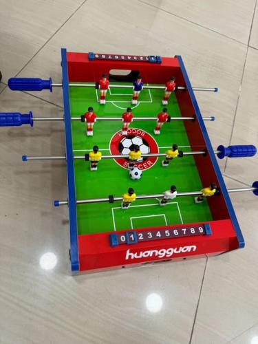 Eine Spielezimmer in der Unterkunft Marée Guest House