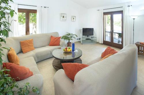 Villa Figueral by Villa Plus