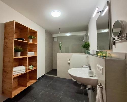 Ένα μπάνιο στο Ferienwohnung Böck, Wengen im Allgäu