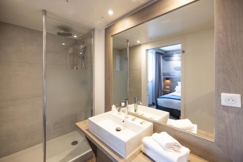 Koupelna v ubytování Best Western Saint Exupéry Eysines - Bordeaux Ouest