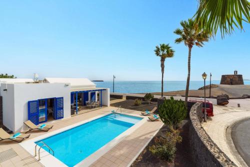 Villa Seasol 1 by Villa Plus