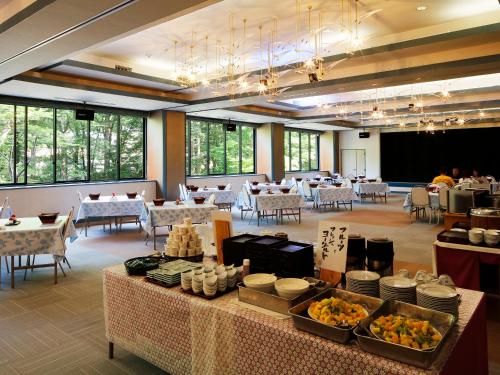 Makanan di atau berdekatan ryokan