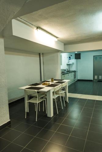 Kuchyň nebo kuchyňský kout v ubytování Isabel Guest House