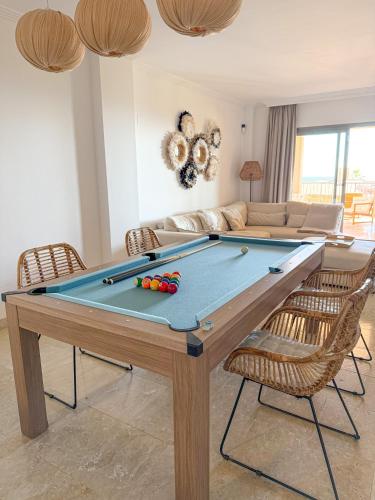 Sea and Mountain View Apartment with 4 Pools