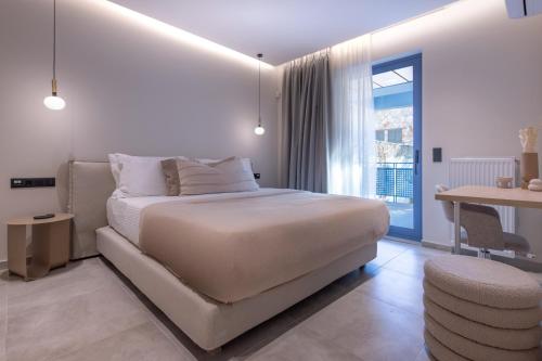 Phaedrus Living Athens Luxury Residences Golden