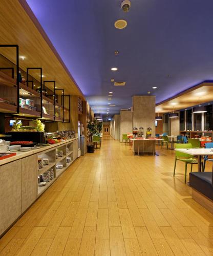 Ресторан / где поесть в Ibis Budget Jakarta Airport