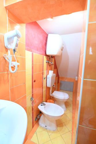Un baño de B&B L'Infiorescenza new