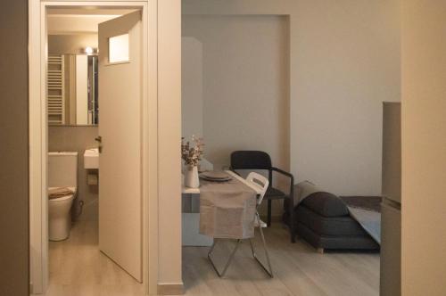 Ένα μπάνιο στο AK Apartments Ioa