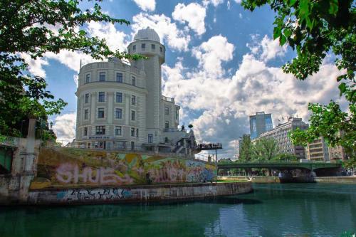 Charming Historical Apartments Near City Centre