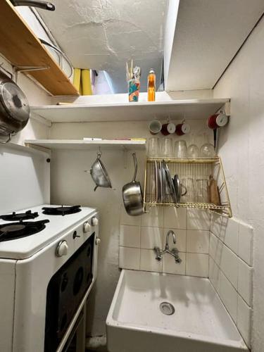Cozy & authentic stay in the heart of Paris