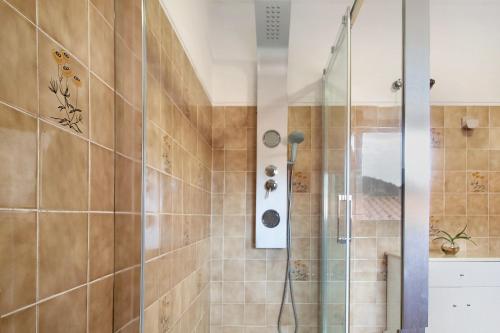 Koupelna v ubytování Casa do Adro do Soajo