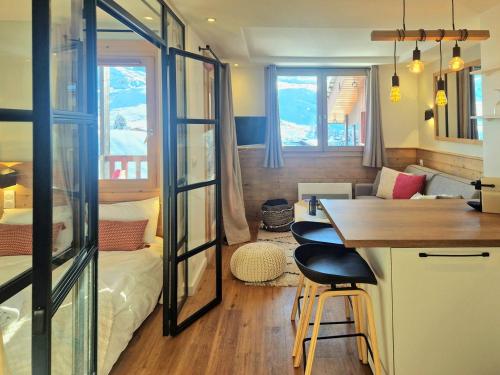 Le Refuge, 2050m La Plagne, Luxury apartment