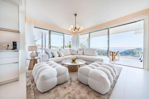 Palo Alto 1 Luxury Modern Views Terrace